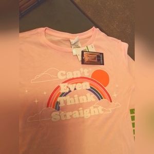 NWT-Pink Free NY T-shirt "Can't Even Think Straight"
